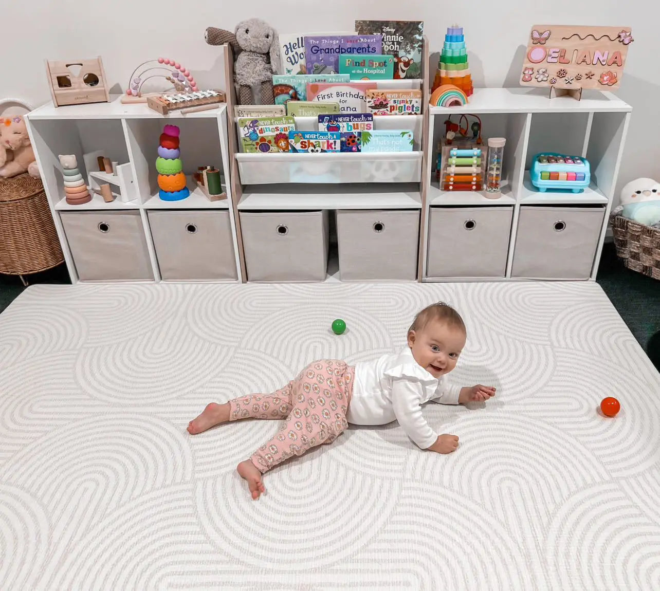 Archie / Baby Driver - Playmat - Large Grace & Maggie