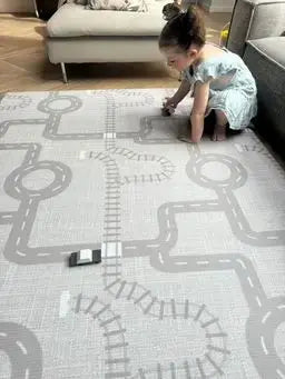 Archie / The Streets - Grey - Playmat - Large Grace & Maggie